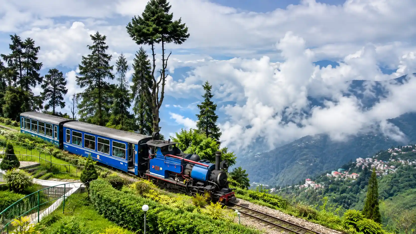 Darjeeling - Queen of the Hills, North Bengal | Wonder Escape